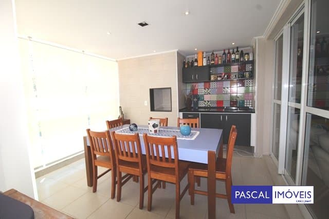 Apartamento em Campo Belo