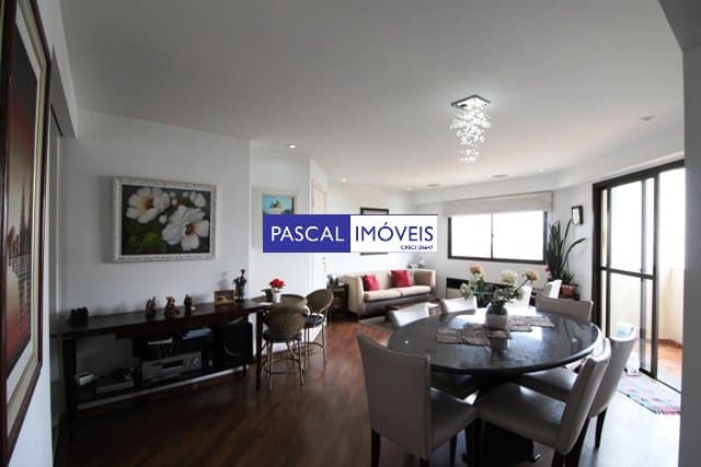 Apartamento em Campo Belo