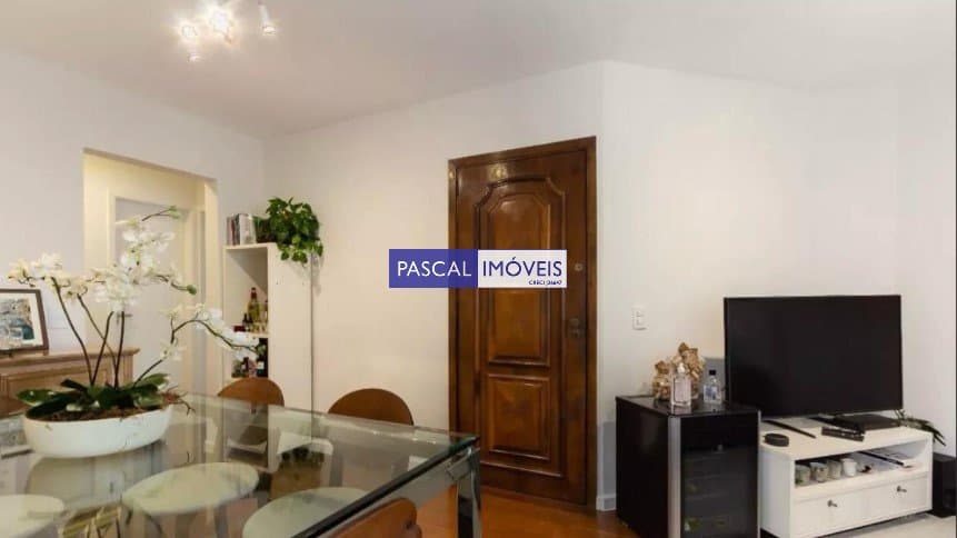 Apartamento em Vila Olímpia
