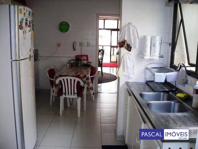 Apartamento em Moema