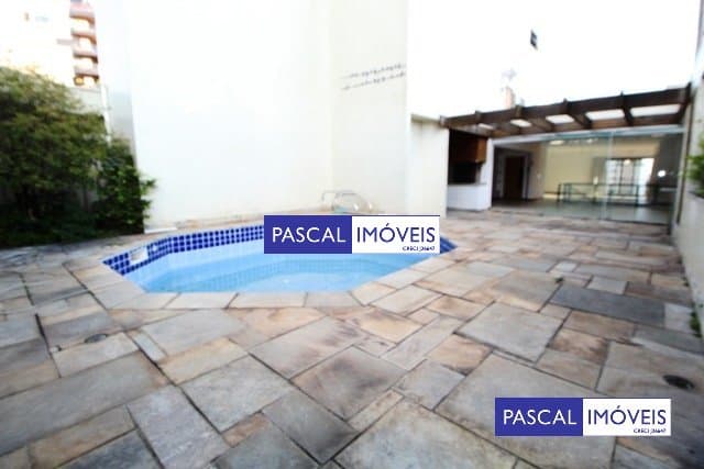Apartamento em Moema