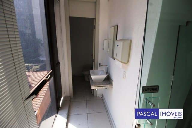 Salas/Conjuntos em Chácara Santo Antônio (zona Sul)
