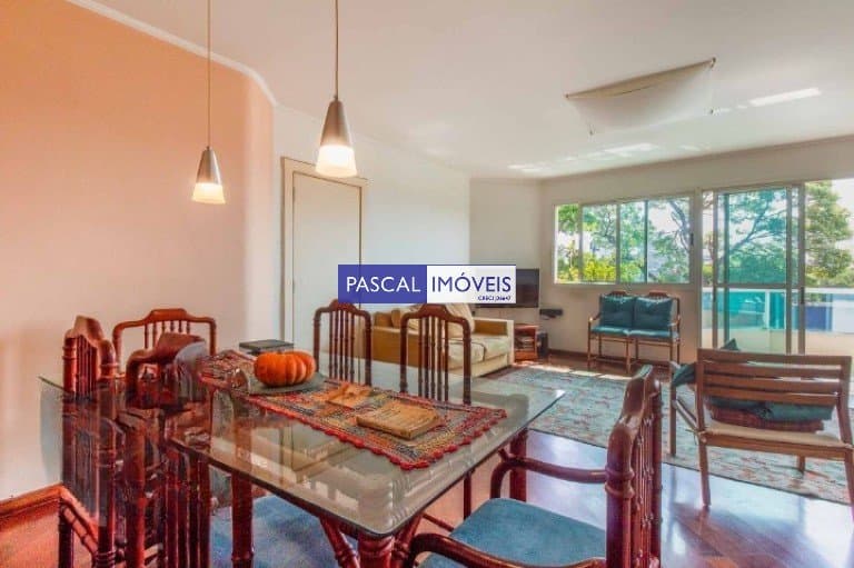 Apartamento em Campo Belo