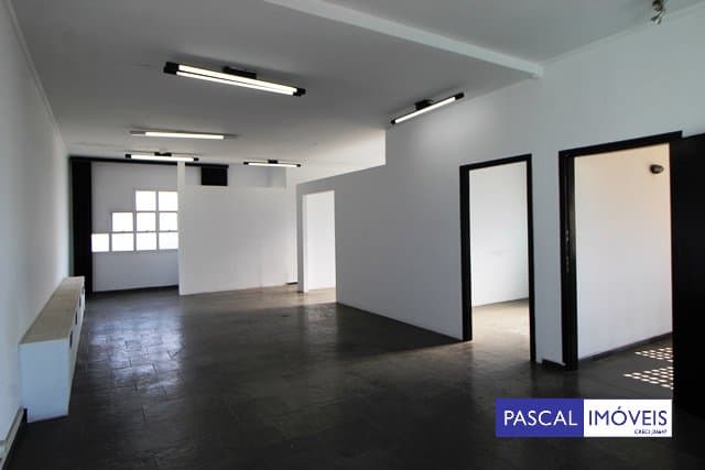 Predio Comercial em Chácara Santo Antônio (Zona Sul)