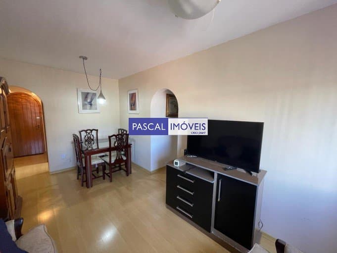 Apartamento em Campo Belo