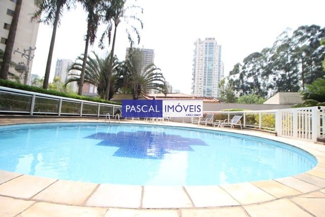 Apartamento em Campo Belo
