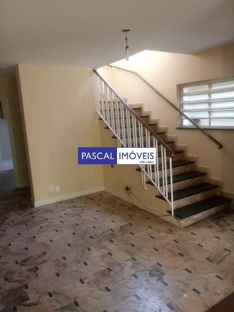 Casa comercial em Jardim Paulistano