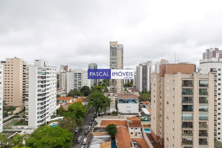 Apartamento em Moema