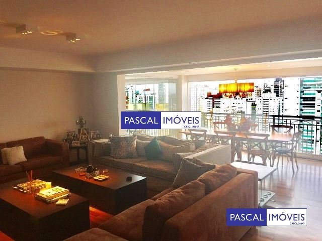 Duplex em Campo Belo