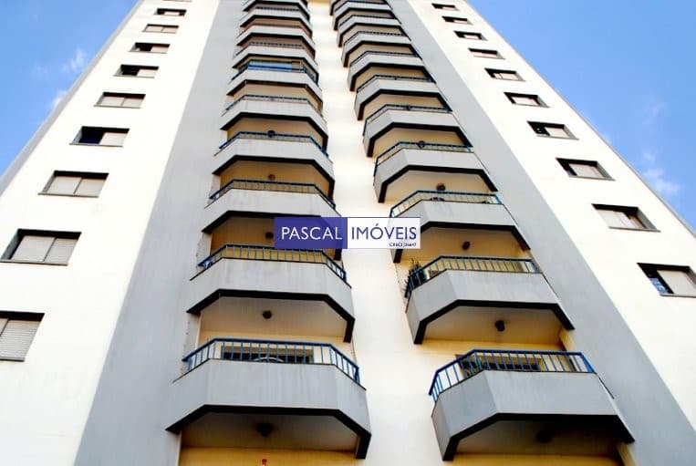 Apartamento em Campo Belo