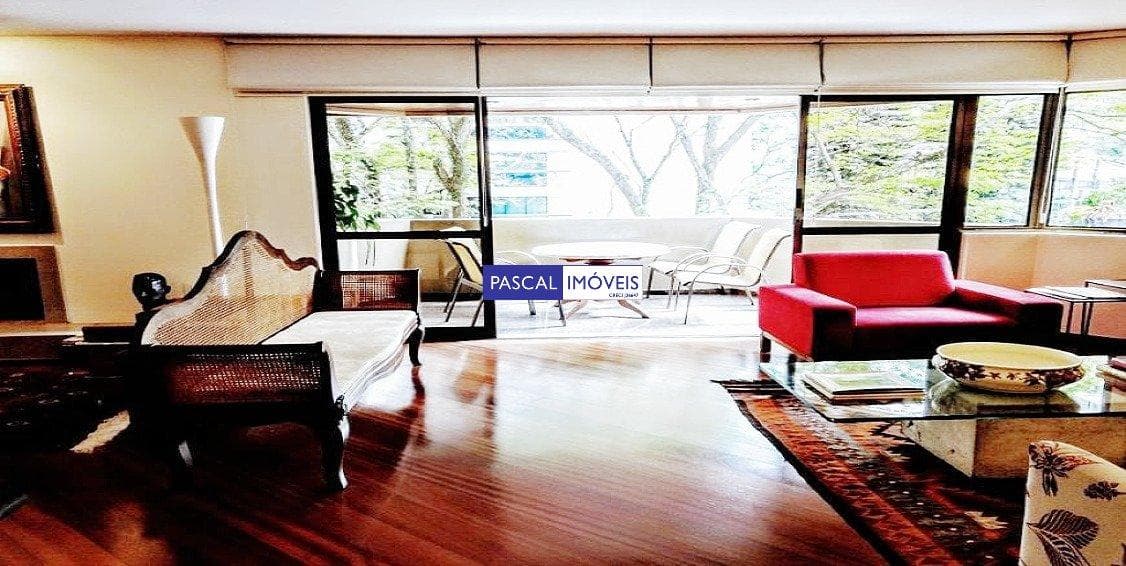 Apartamento em Campo Belo