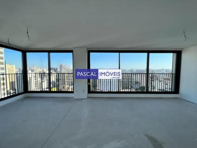Apartamento em Moema