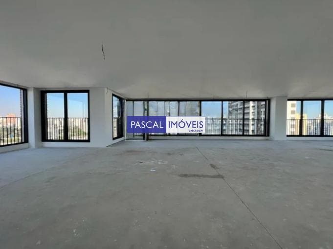 Apartamento em Moema