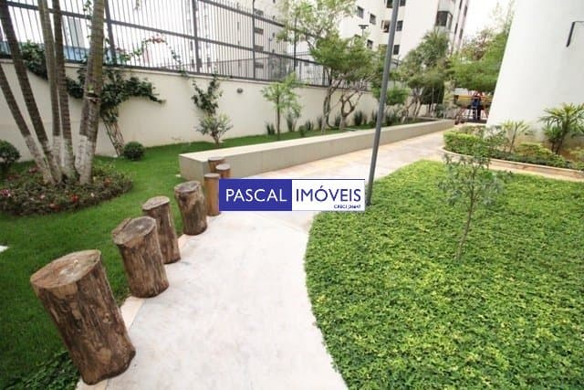 Apartamento em Campo Belo
