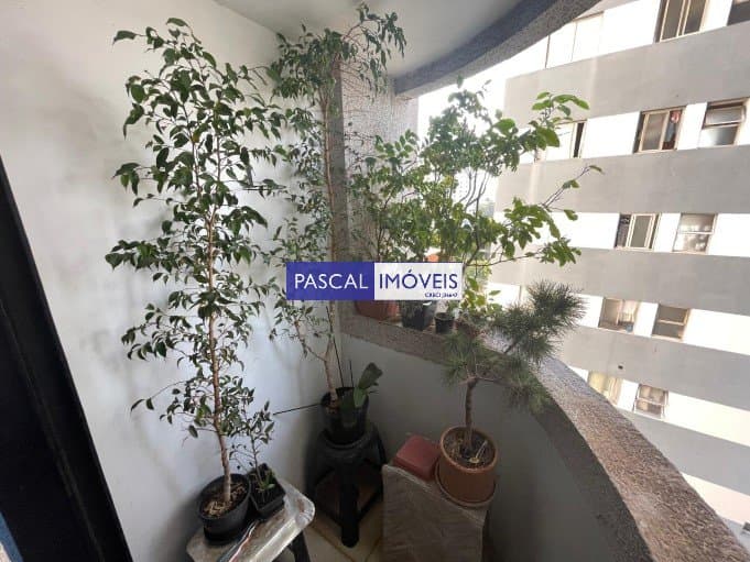 Apartamento em Campo Belo
