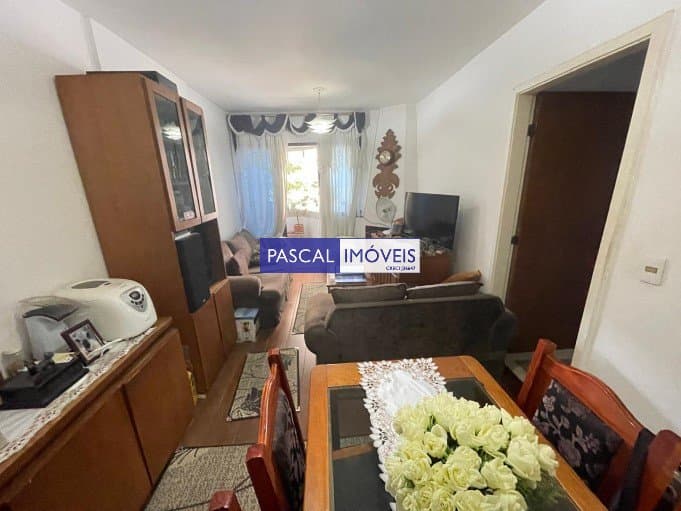 Apartamento em Campo Belo