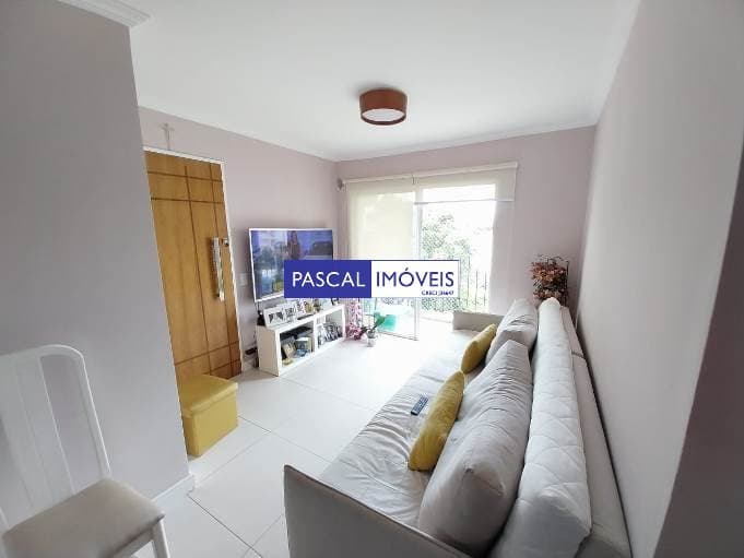 Apartamento em Campo Belo