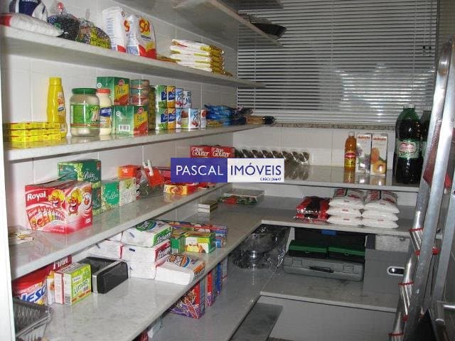 Apartamento em Moema