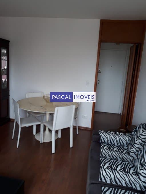 Apartamento em Campo Belo