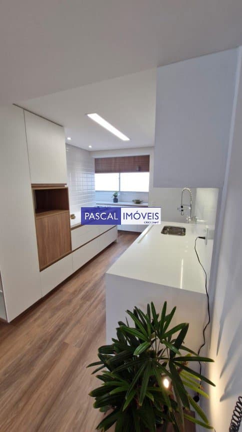 Apartamento em Campo Belo