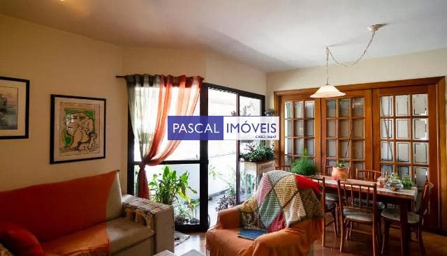Apartamento em Campo Belo