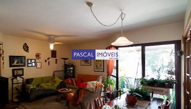 Apartamento em Campo Belo