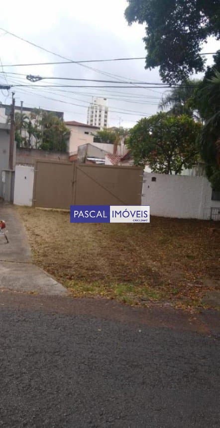 Terreno em Campo Belo