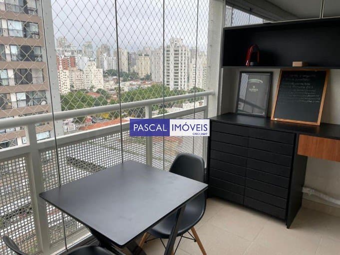 Apartamento em Campo Belo
