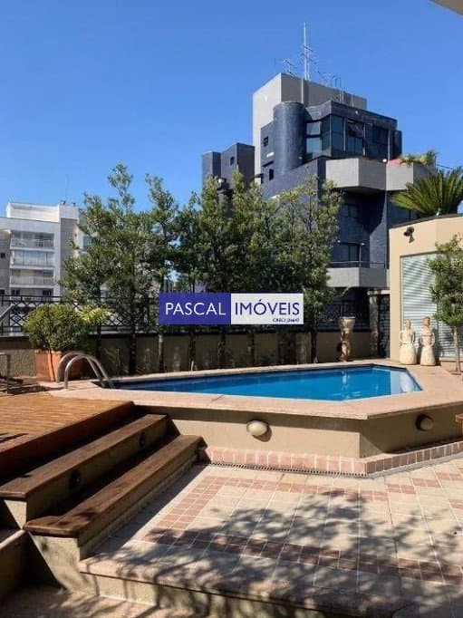 Apartamento em Moema