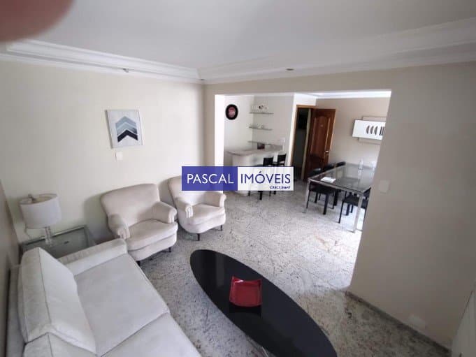 Apartamento em Moema