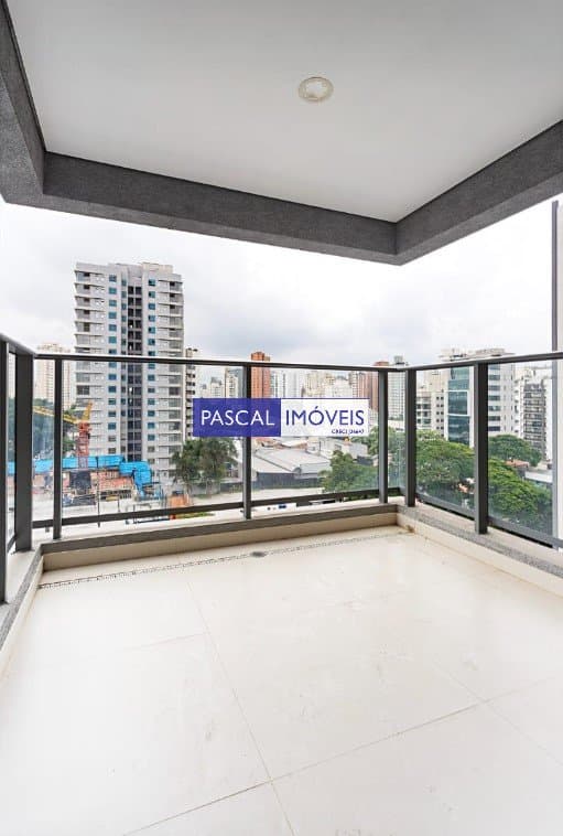 Apartamento em Moema