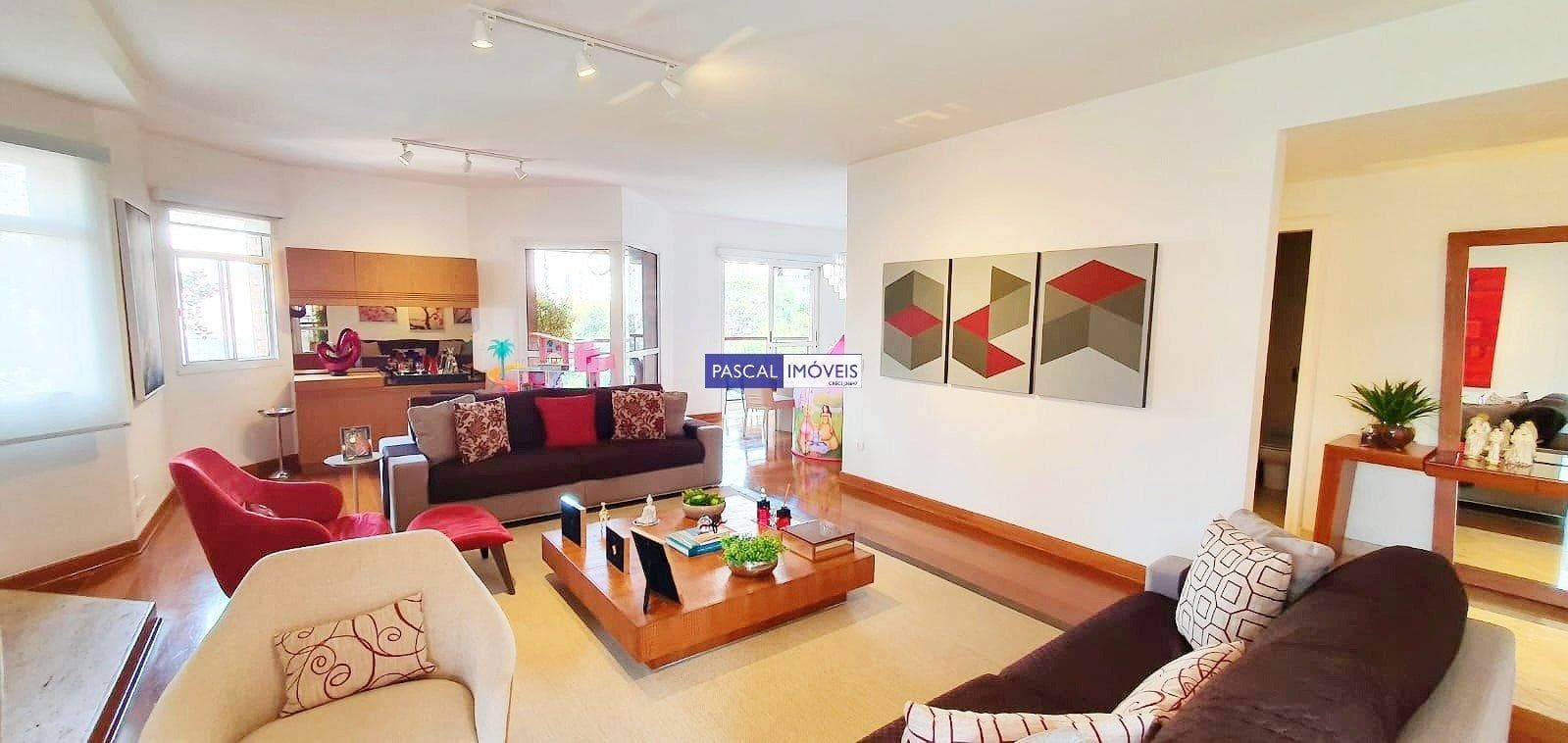 Apartamento em Moema