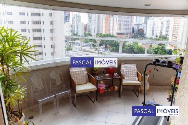 Apartamento em Campo Belo