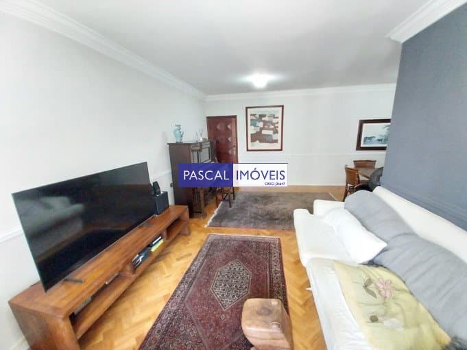 Apartamento em Campo Belo