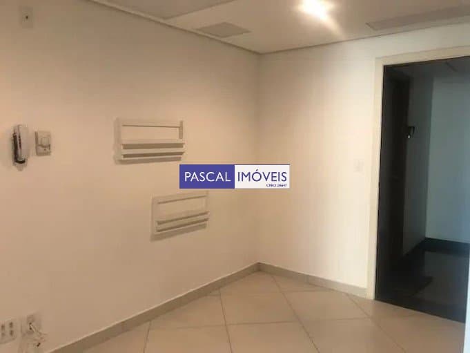 Salas/Conjuntos em Moema