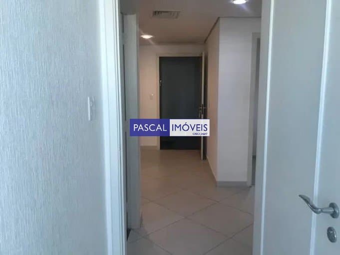 Salas/Conjuntos em Moema