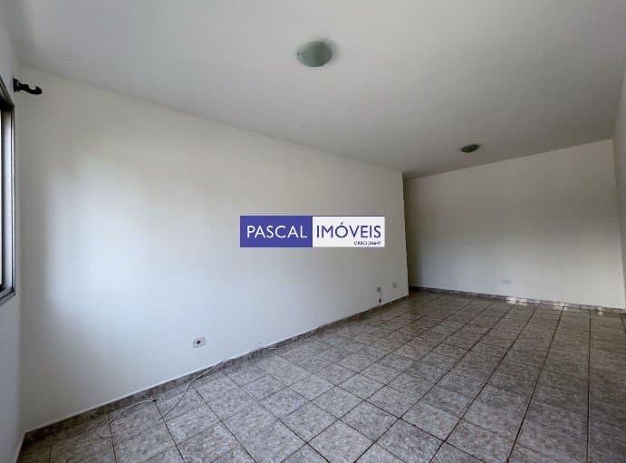 Apartamento em Real Parque