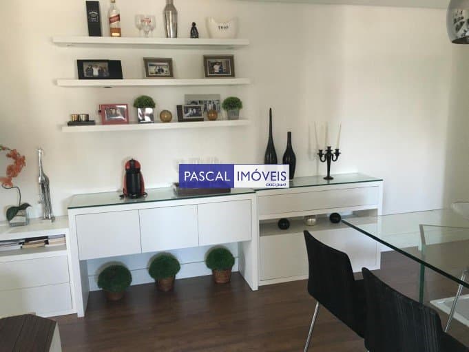 Apartamento em Campo Belo