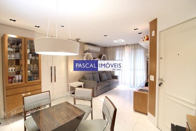 Apartamento em Campo Belo