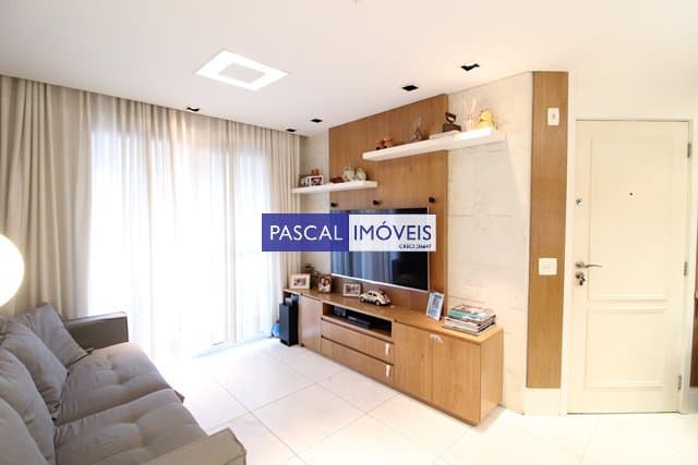 Apartamento em Campo Belo
