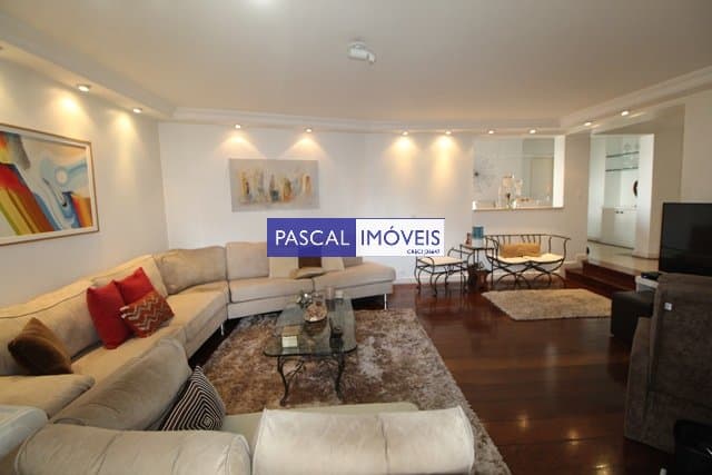 Apartamento em Moema