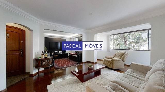 Apartamento em Campo Belo