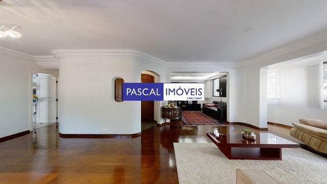 Apartamento em Campo Belo