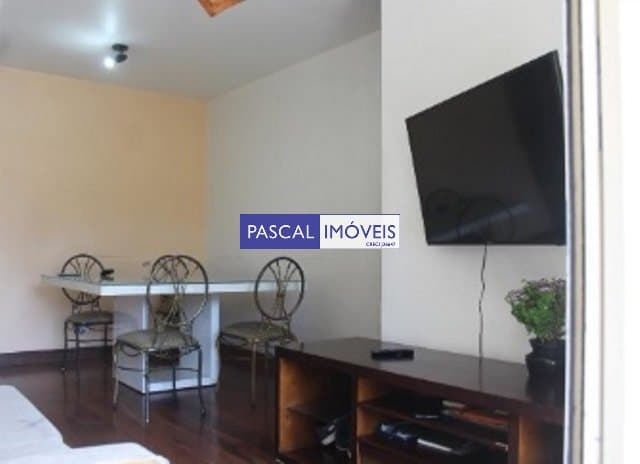 Apartamento em Vila Isa