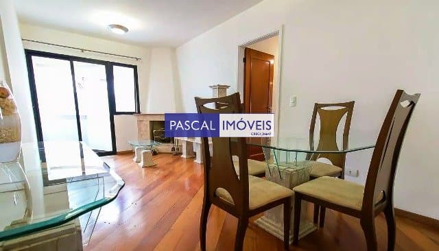 Apartamento em Campo Belo