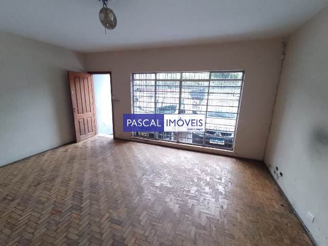 Casa comercial em Campo Belo