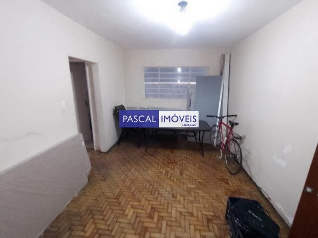 Casa comercial em Campo Belo
