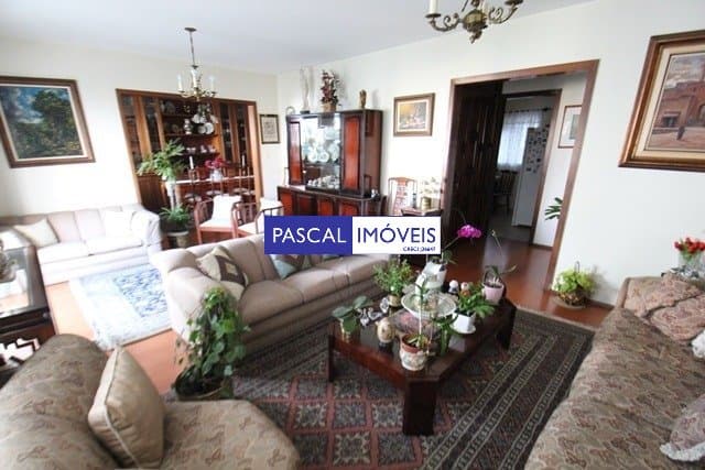 Apartamento em Campo Belo