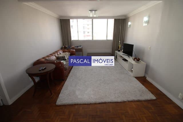 Apartamento em Moema