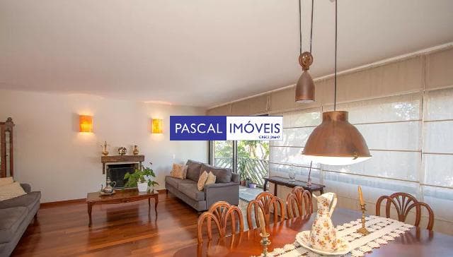 Apartamento em Campo Belo